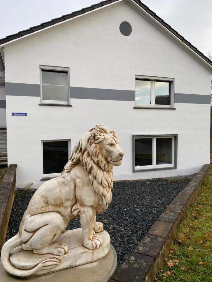Familienfreundliche Ferienwohnung Anna Rollshausen Esterno foto
