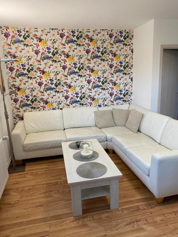 Familienfreundliche Ferienwohnung Anna Rollshausen Esterno foto